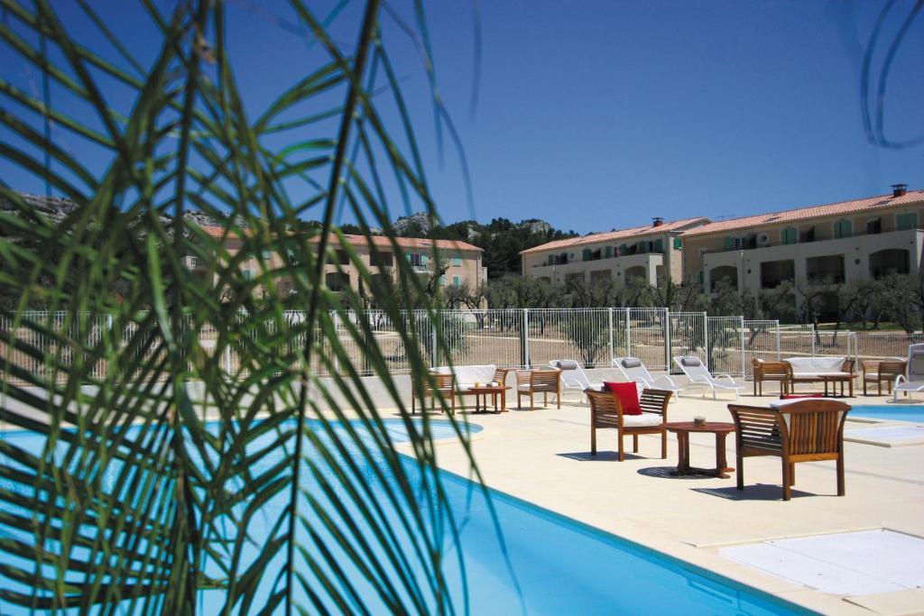Lagrange Vacances Le Domaine De Bourgeac Paradou Luaran gambar